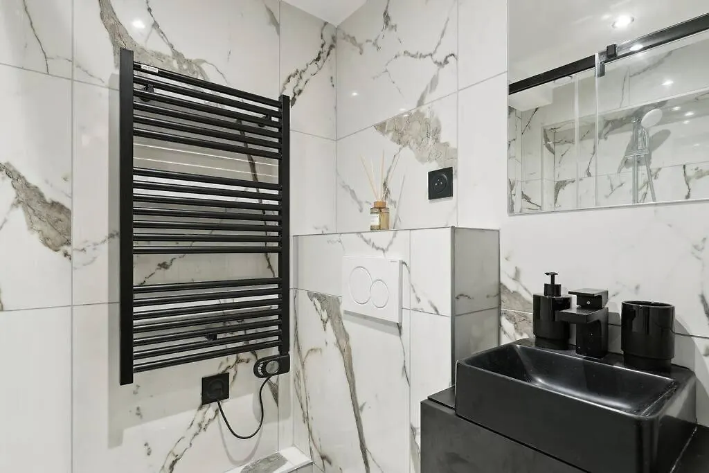 Duplex Quartier Du Louvre Apartment Paris